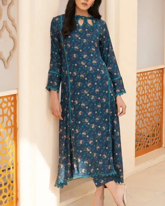 Why Ready-Made Pakistani Dresses in the UK