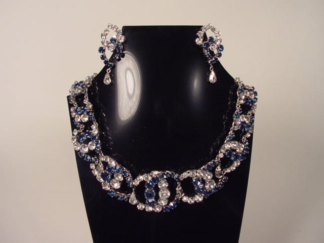 1950s CHRISTIAN DIOR PASTE NECKLACE