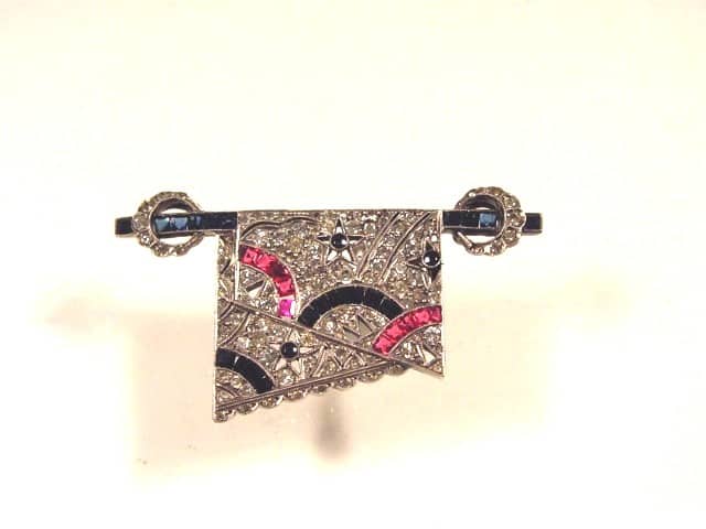 ART DECO BROOCH