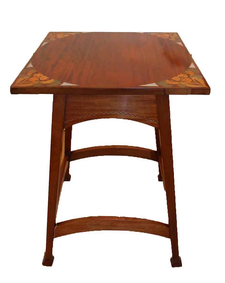 Arts & Crafts Table