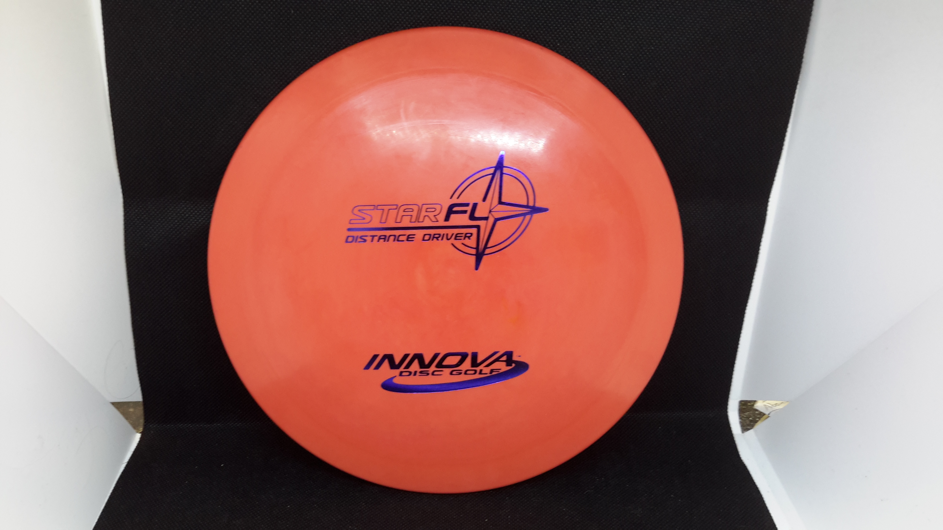 Innova PFN Star FL – The Disc Golf Experience