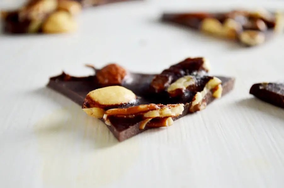 Clean Eating Chocolate Bark