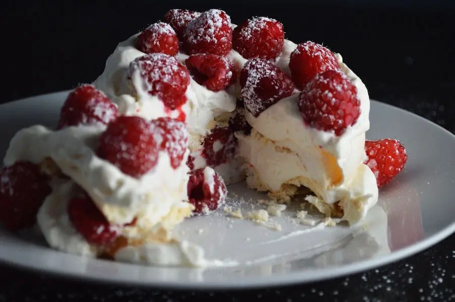 Raspberry Pavlova
