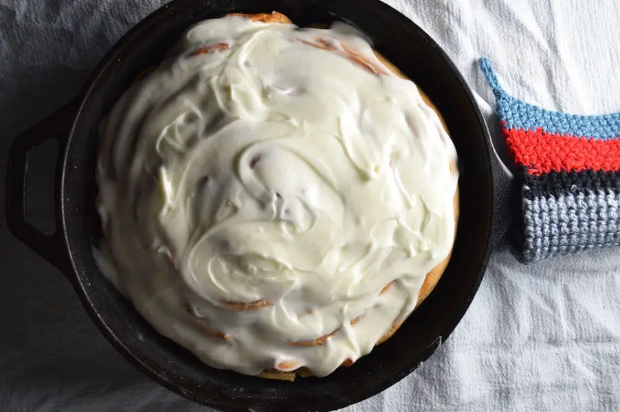 Giant Skillet Cinnamon Roll