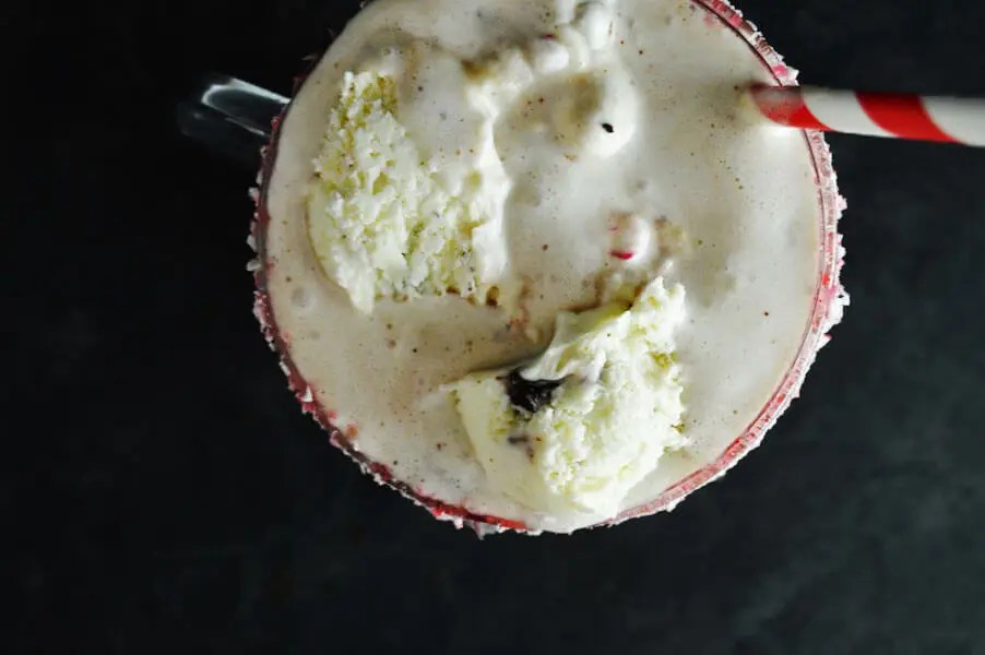 Hot Chocolate Floats