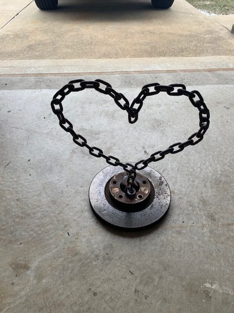 theDWAP-2020-Chain heart-welded-metal-art