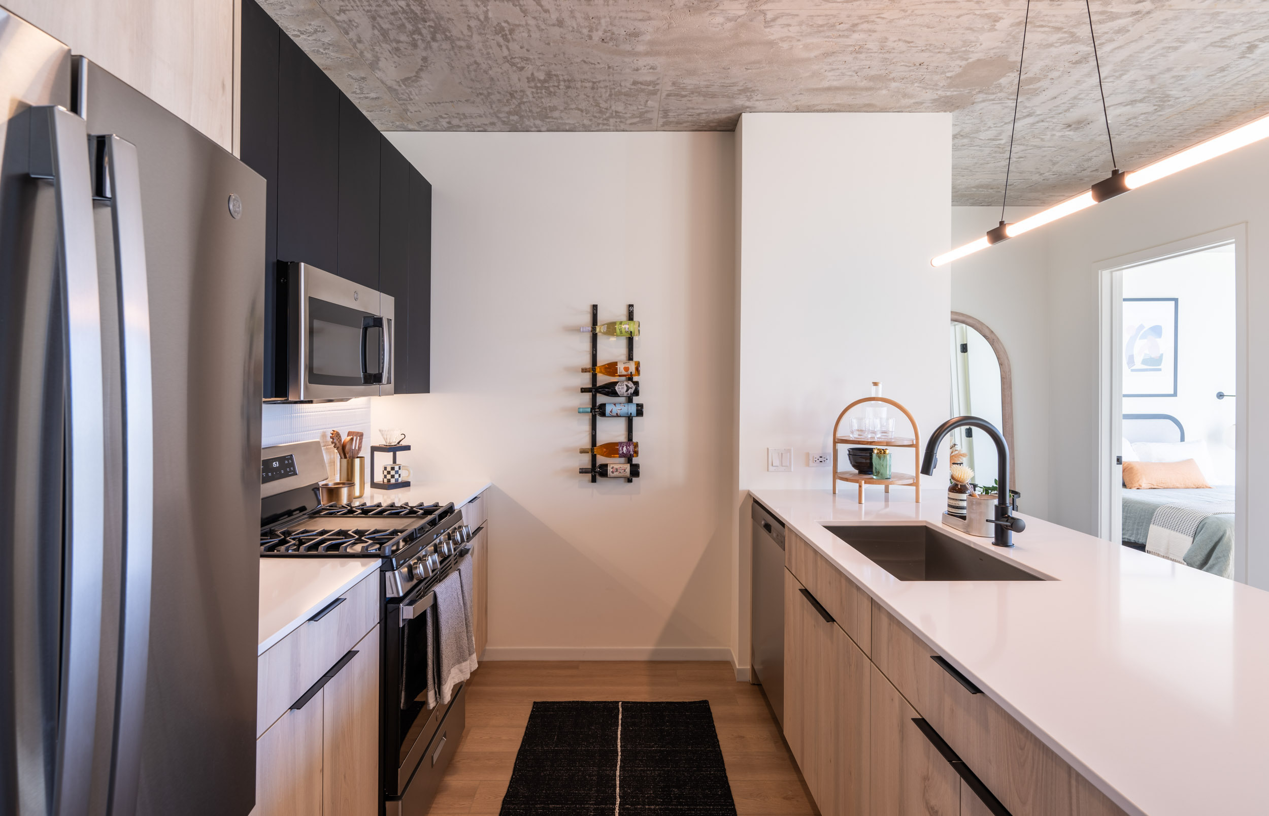 Home Built With Dylan - Download Classic Colorful Photo | HD