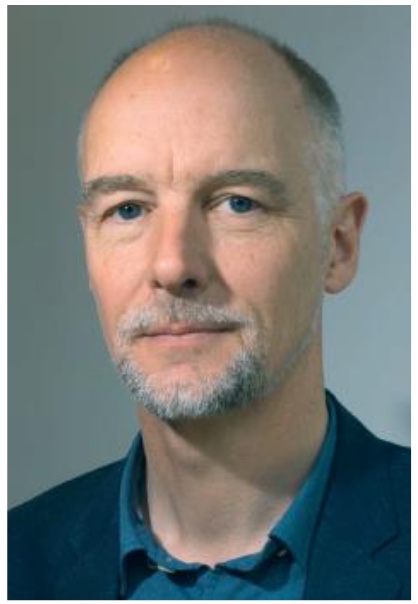 Headshot Steve Burgess