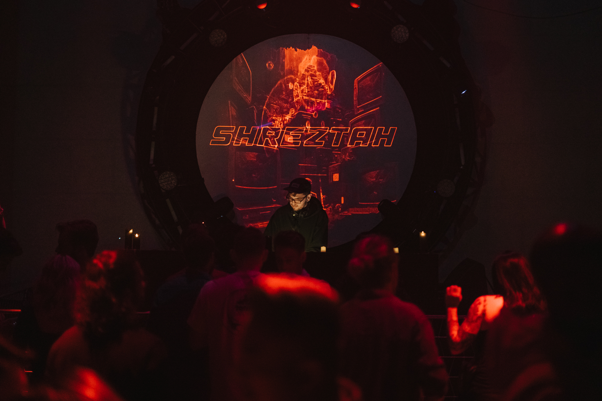 Shreztah press photo