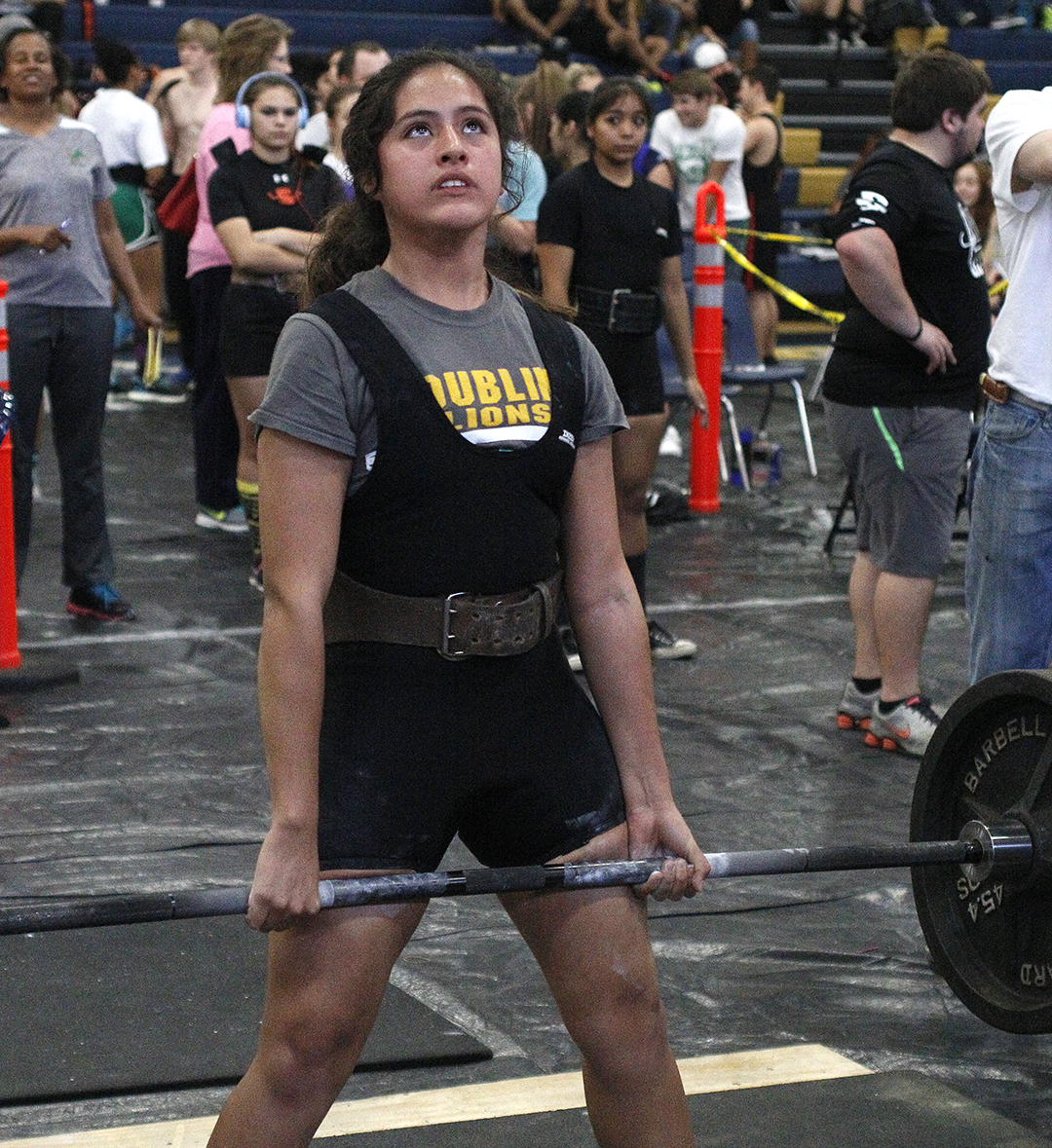 SHS Powerlifting 04