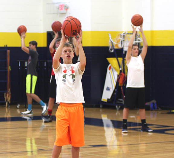 2016 Jacket Hoops Camp 05