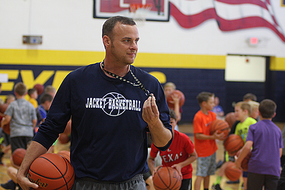 2016 Jacket Hoops Camp 06