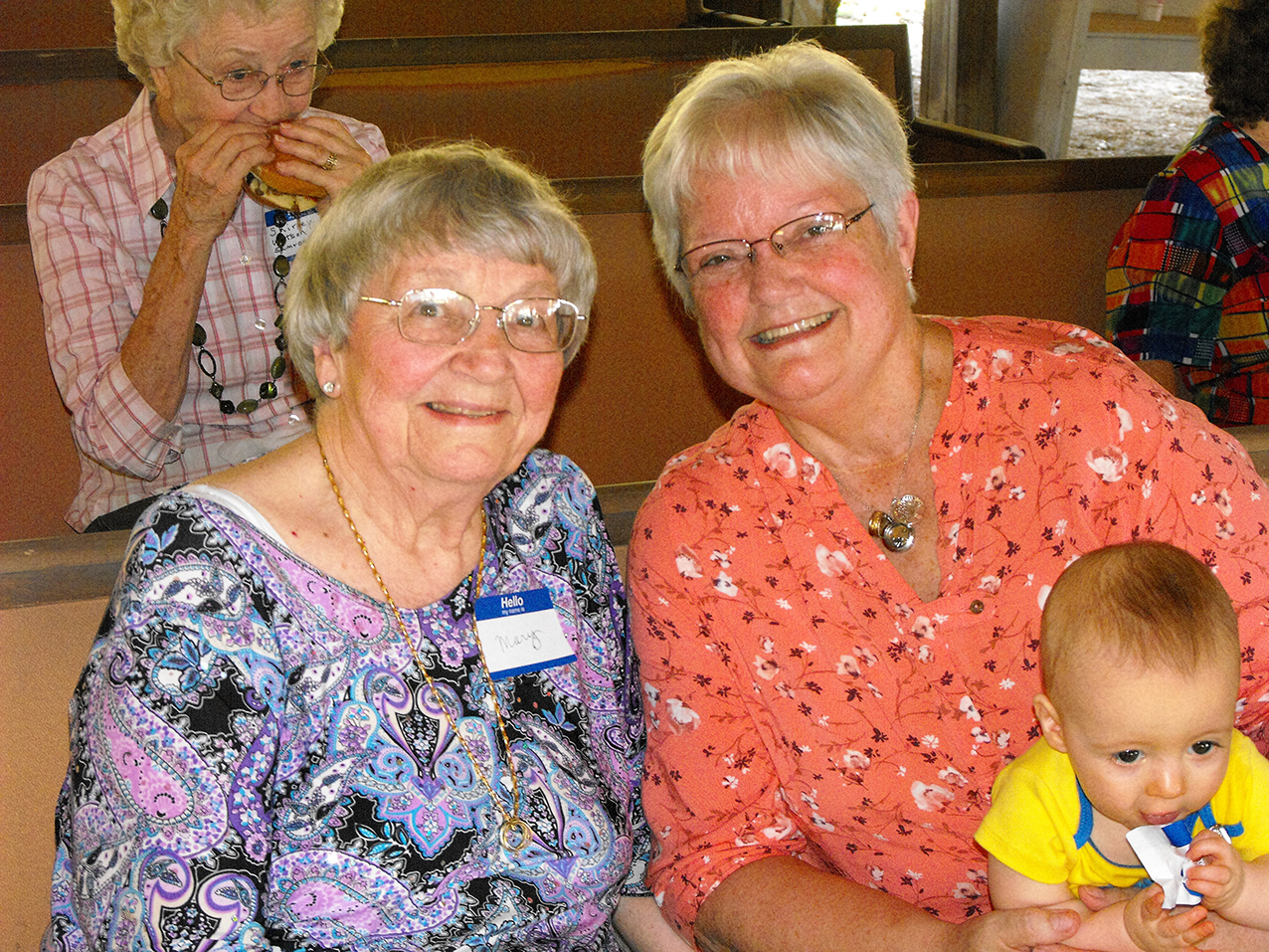 Reunion 3, Mary Richardson, oldest in attendance