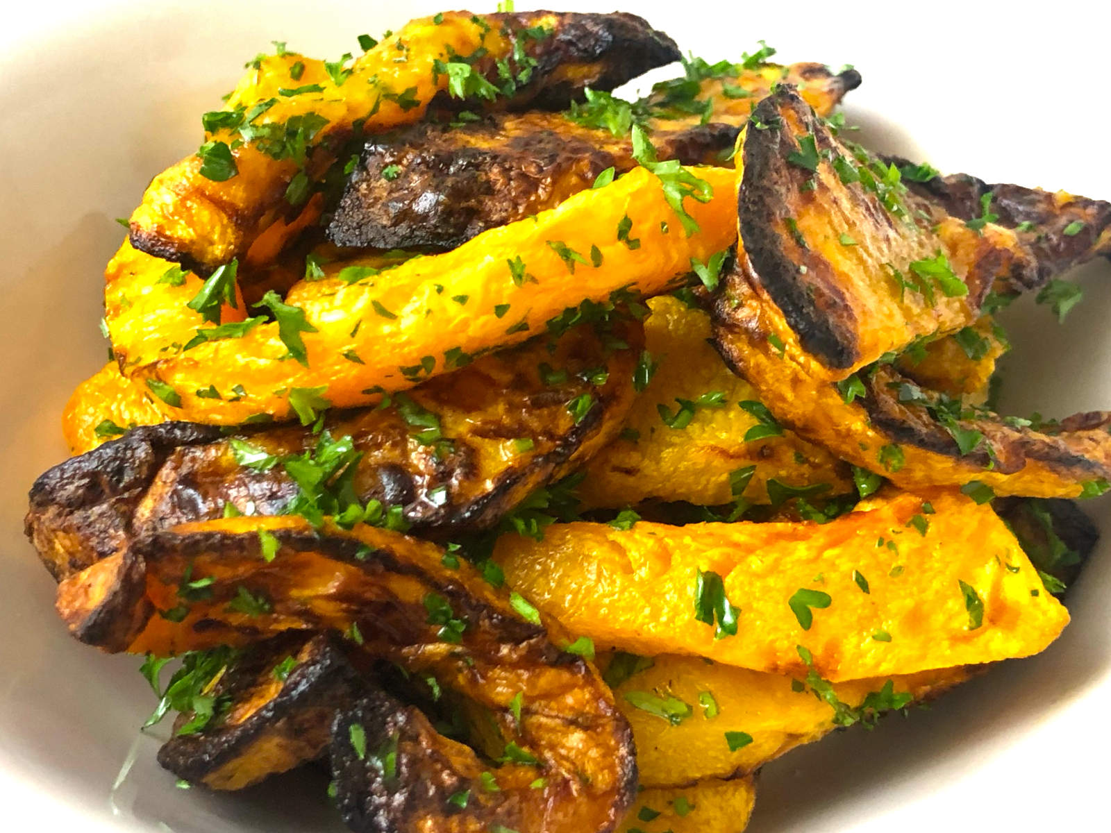 air fryer butternut squash and parsley