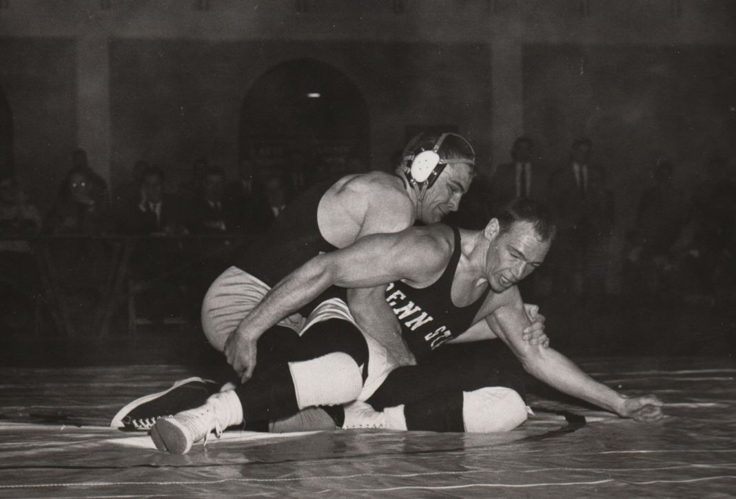Joe wrestling