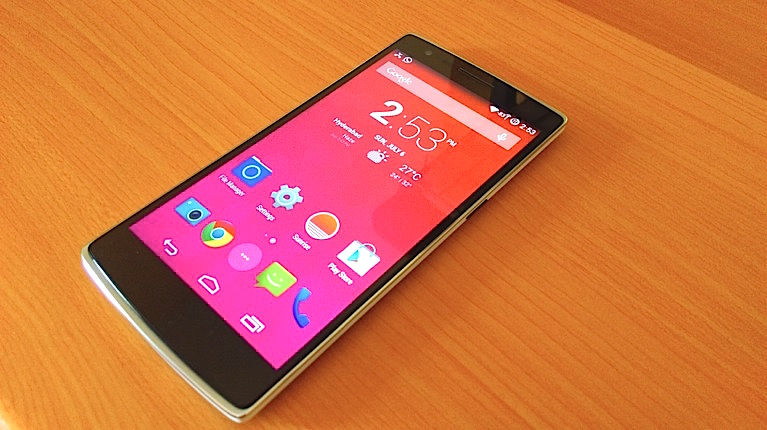With a 5.5 inch screen, the phone is most definitely a phablet.