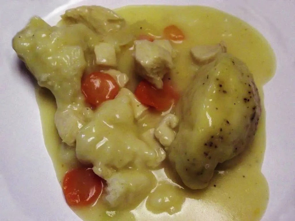 Worst American Food- Some of the Weirdest Things People Eat in Different US States 8 Worst American Food- Some of the Weirdest Things People Eat in Different US States 4