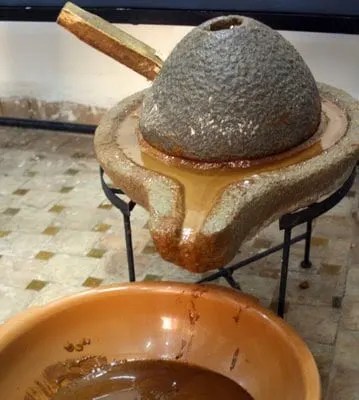 Amlou Recipe- Prepare a Delicious Moroccan Almond Spread in 30 Minutes at Home 2 making amlou traditional way