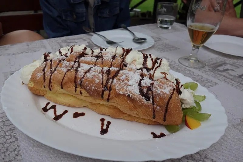 50 Delicious Balkan Desserts You Have To Try Before You Die 46 pohorska omleta