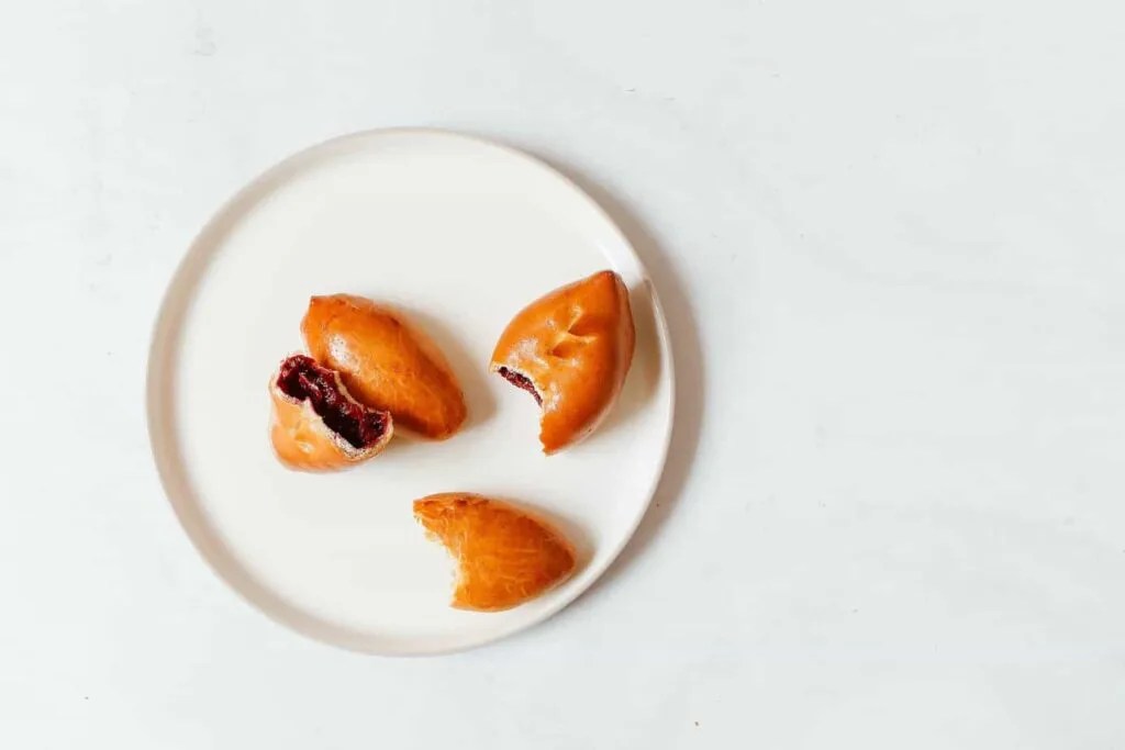 Piroshki Recipe- Make Delicious Russian Pastries In 1 Hour 4 piroshki