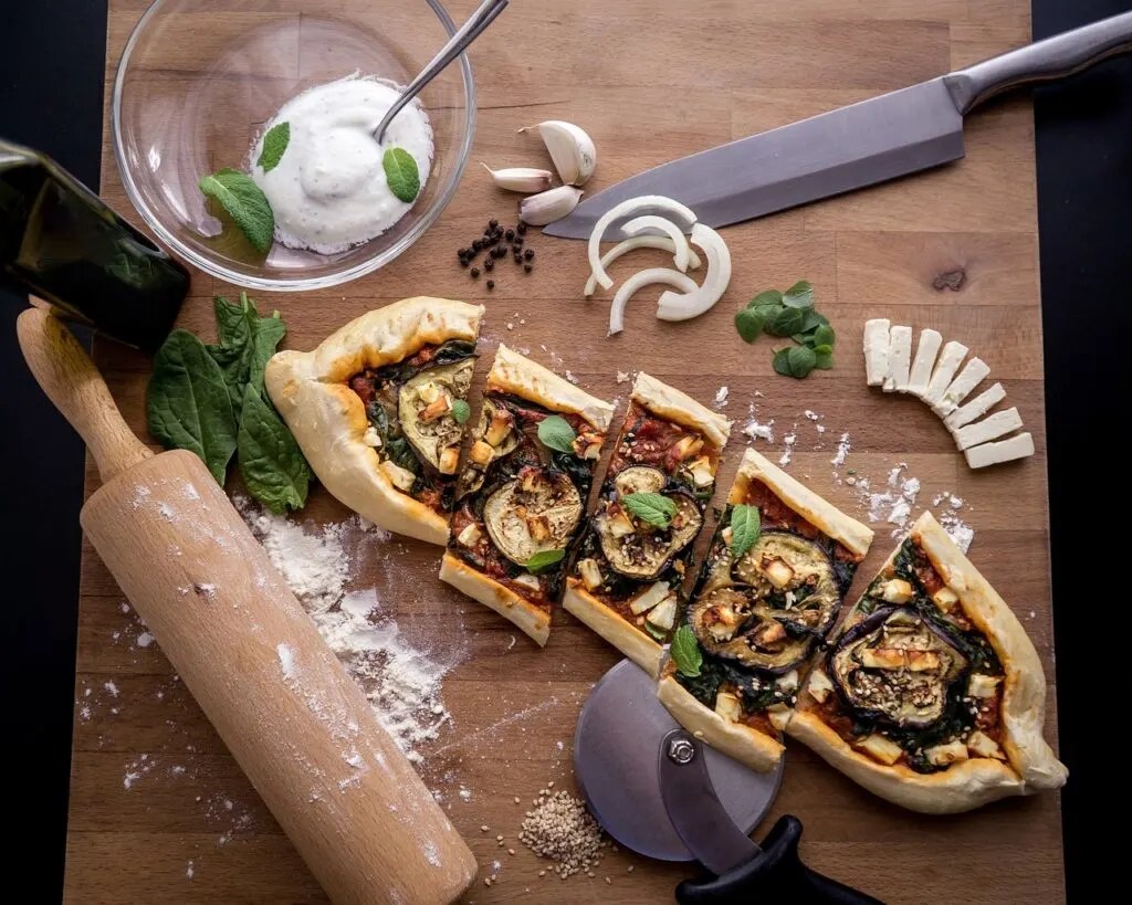 50 Turkish Street Food Dishes You Have To Try Before You Die 14 pide turkish street food