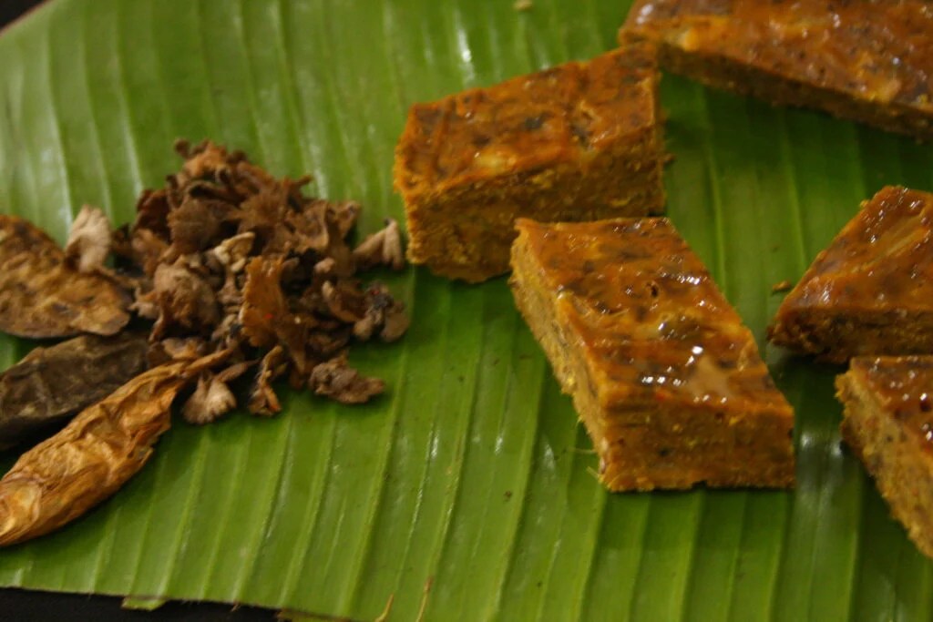 32 Delicious Indian Appetizers From The 32 Regions Of India 15 Paknam indian appetizers