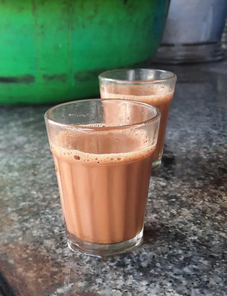 Street Food In Delhi- The Ultimate Guide + 51 Delicious Dishes To Try 55 masala chai