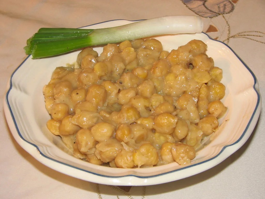 Halal Food In Greece- 20 Halal Dishes To Try In Greece + Some Useful Tips 15 revithia
