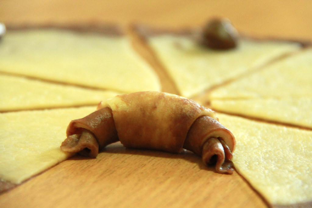 Moldovan Food- 34 Moldova Dishes & Drinks You Have To Try 23 Cornulete