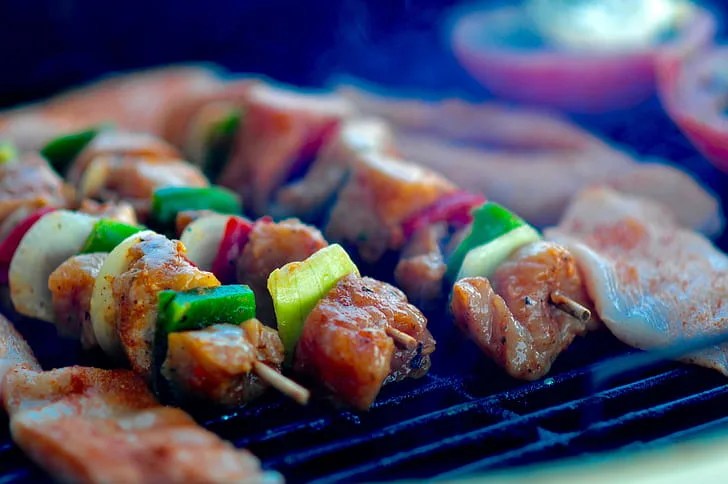 Creative Salmon Souvlaki Recipe- Make It At Home In 30 Minutes 3 Creative Salmon Souvlaki Recipe- Make It At Home In 30 Minutes 1