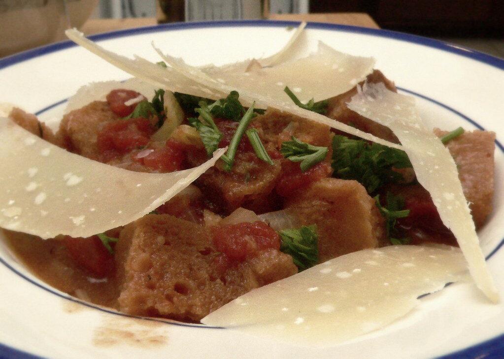 Russian Prison Food- 15 Awful Dishes Served In Russian Prisons 4 Bread Soup