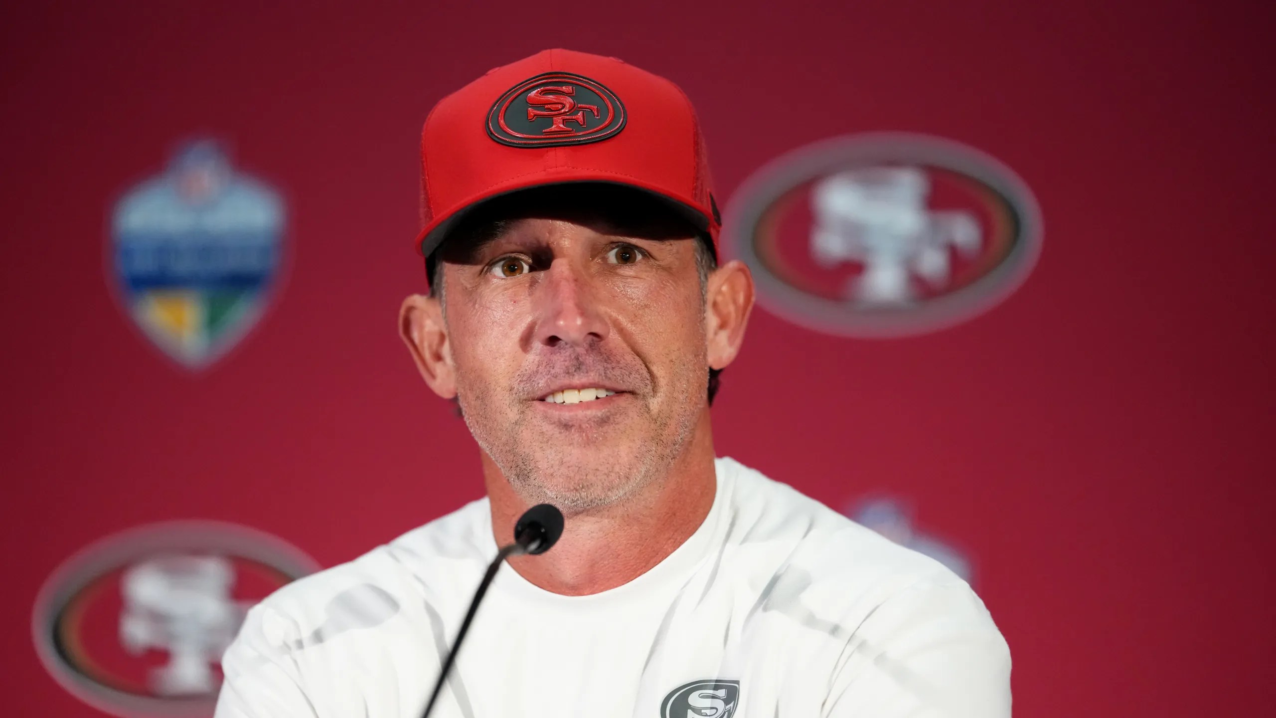 San Francisco 49ers head coach Kyle Shanahan