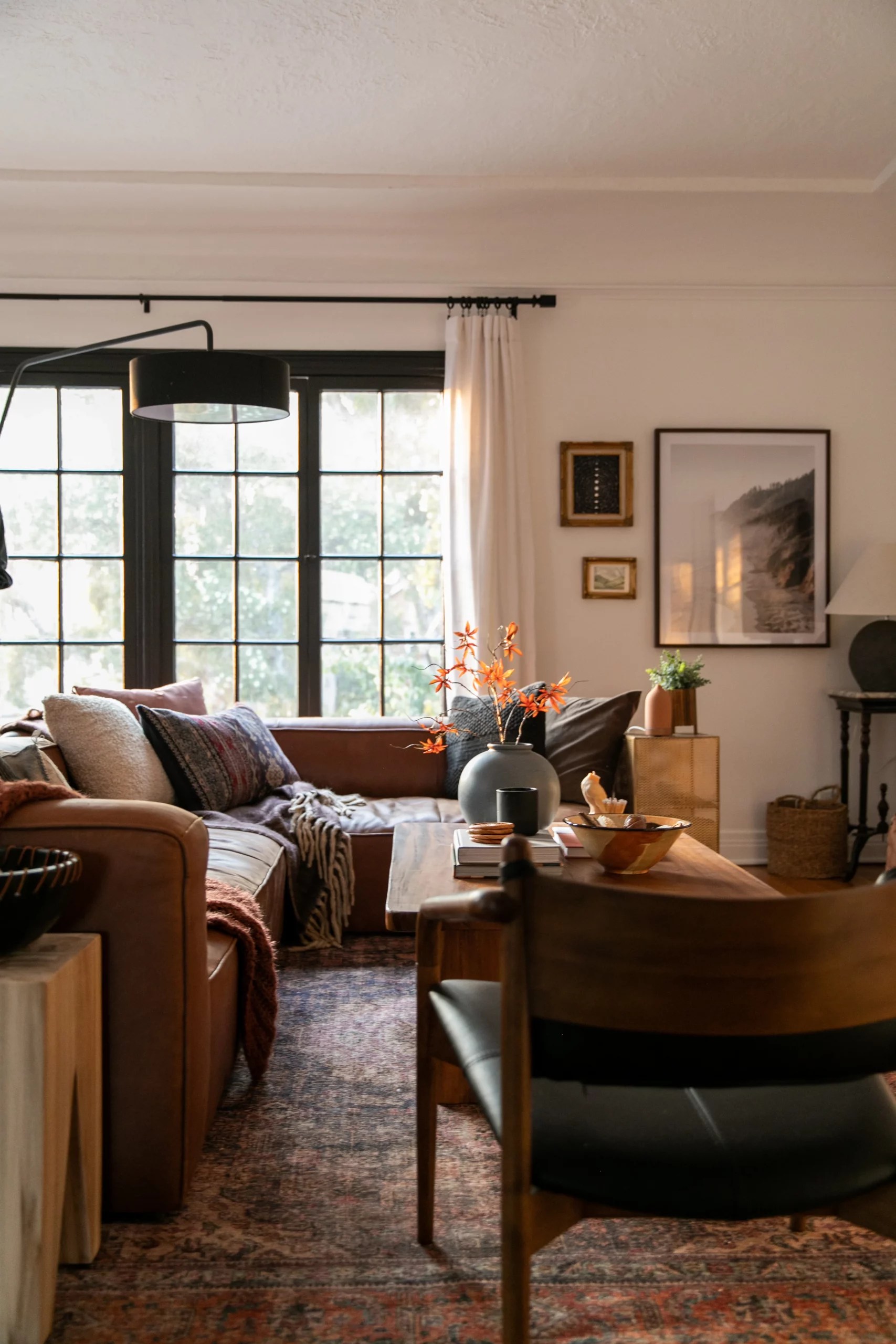 9 cozy home decor tricks to make your space feel more inviting