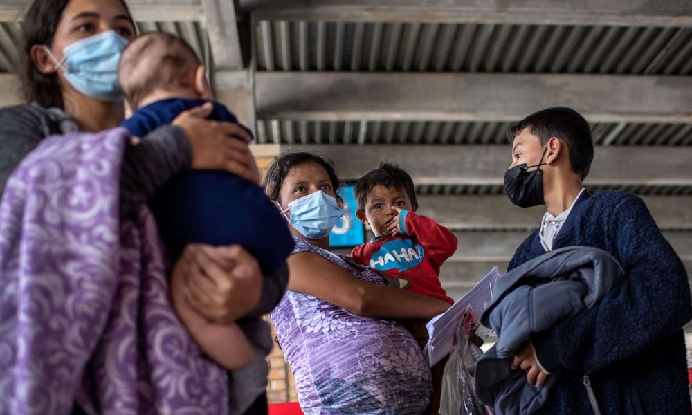 STUNNING: Pregnant or nursing illegal immigrants will get AUTOMATIC PASS at border, Cubans WILL NOT be accepted
