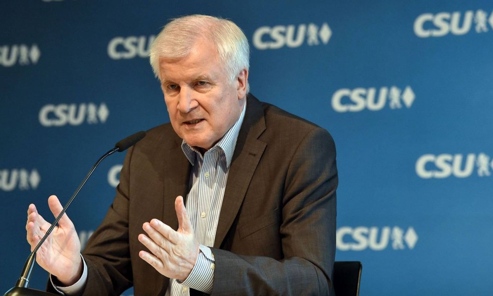 WORLD IS WAKING UP: German Minister says German election MUST happen WITHOUT voting machines after US disaster