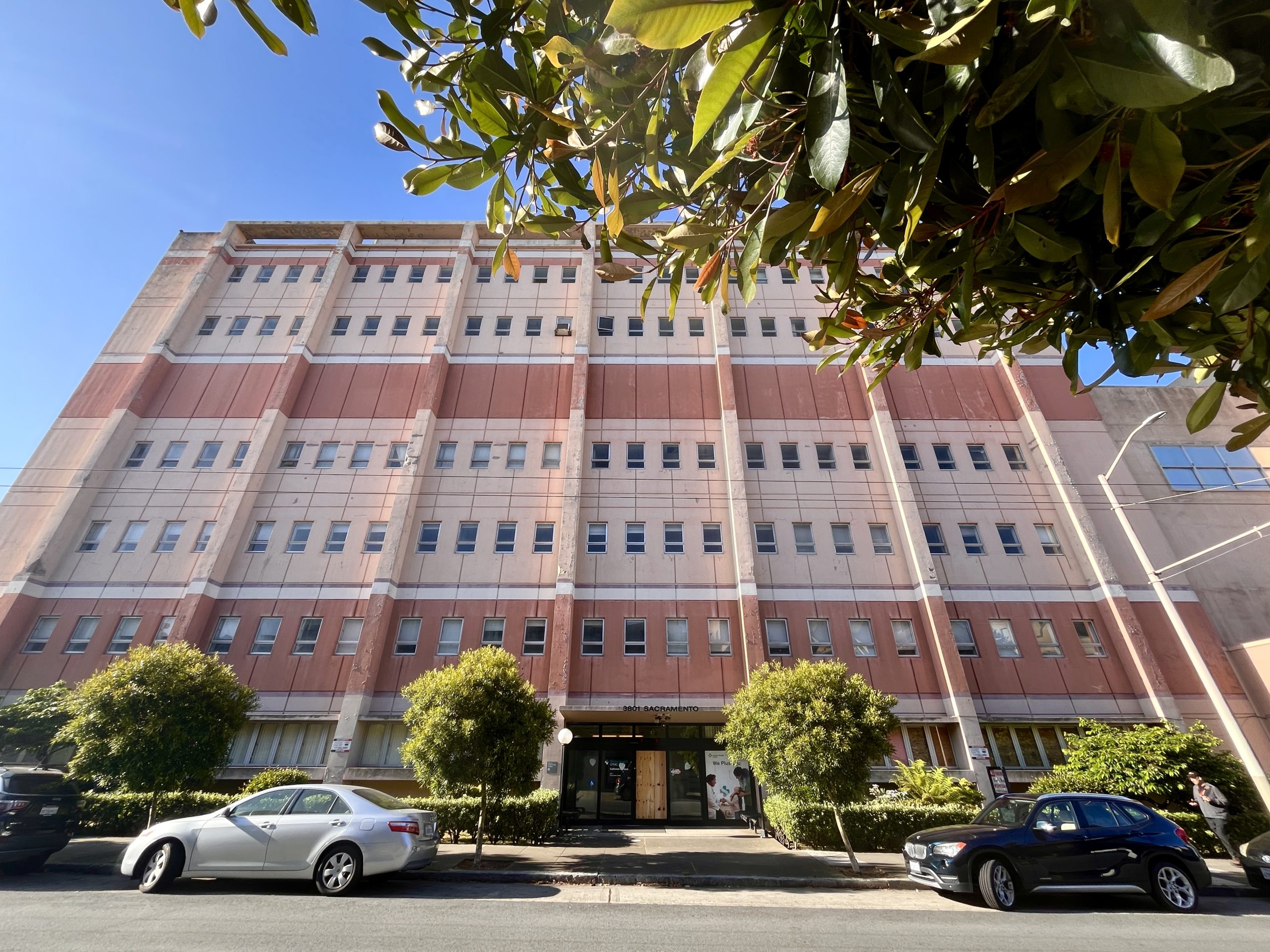A behemoth building of the former California Pacific Medical Center