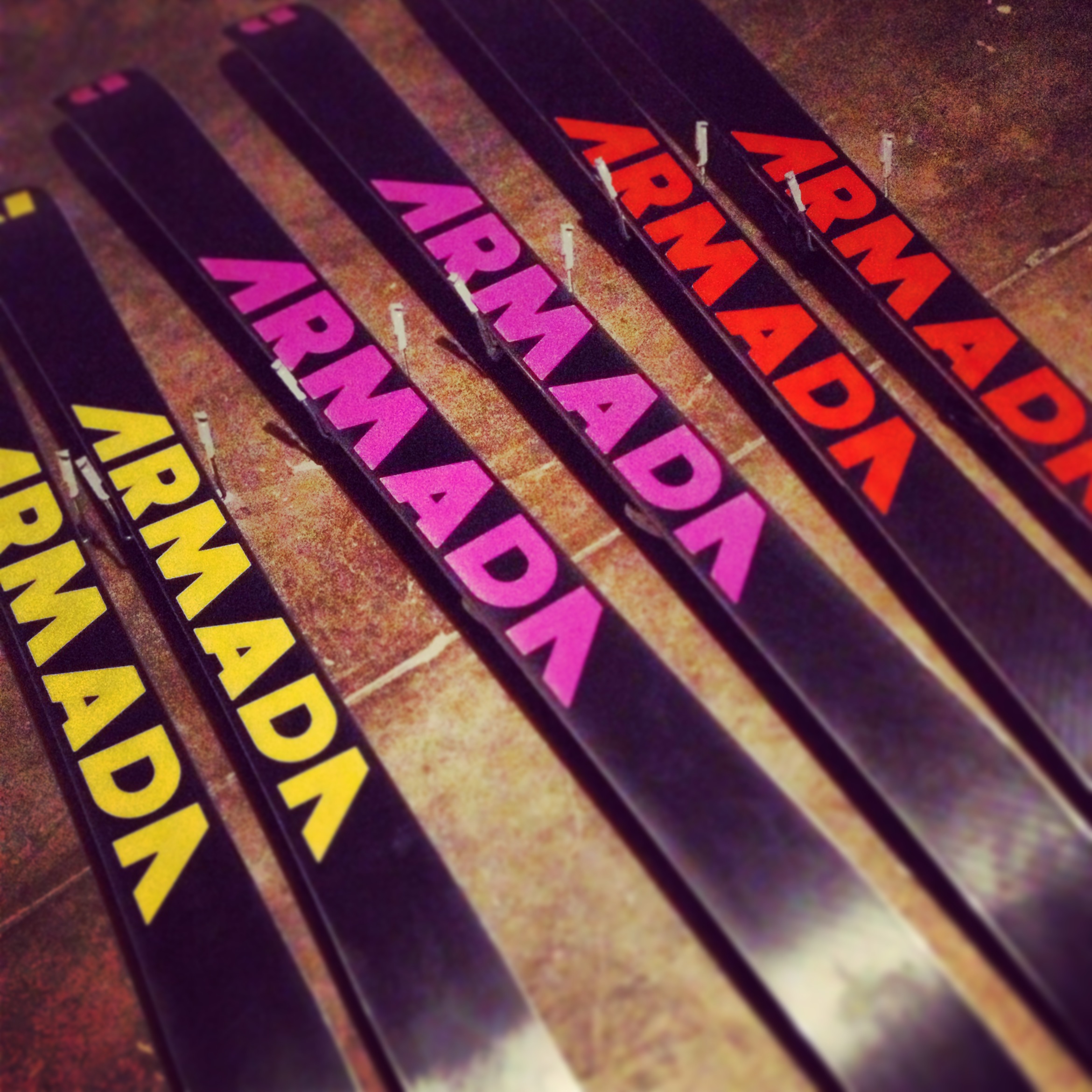 I primarily ski on Armadas