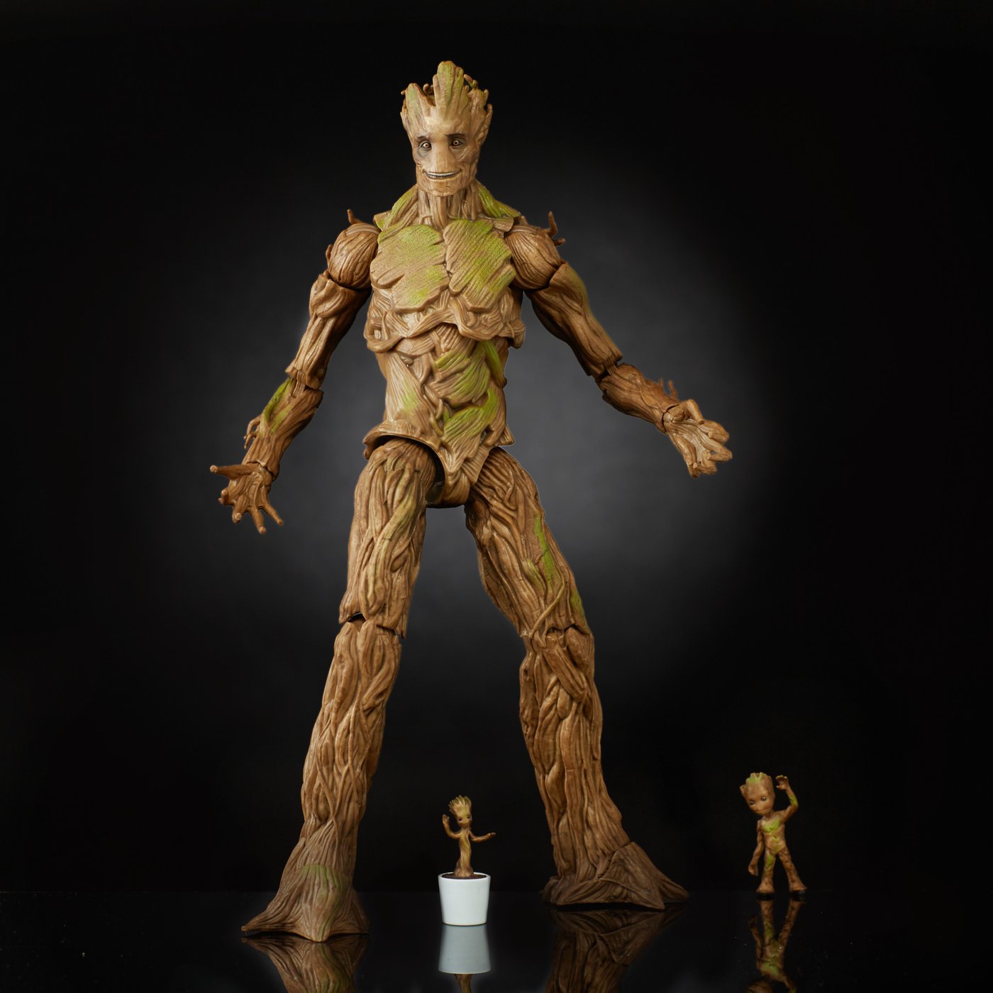 Marvel-Legends-Groot-Evolution-003
