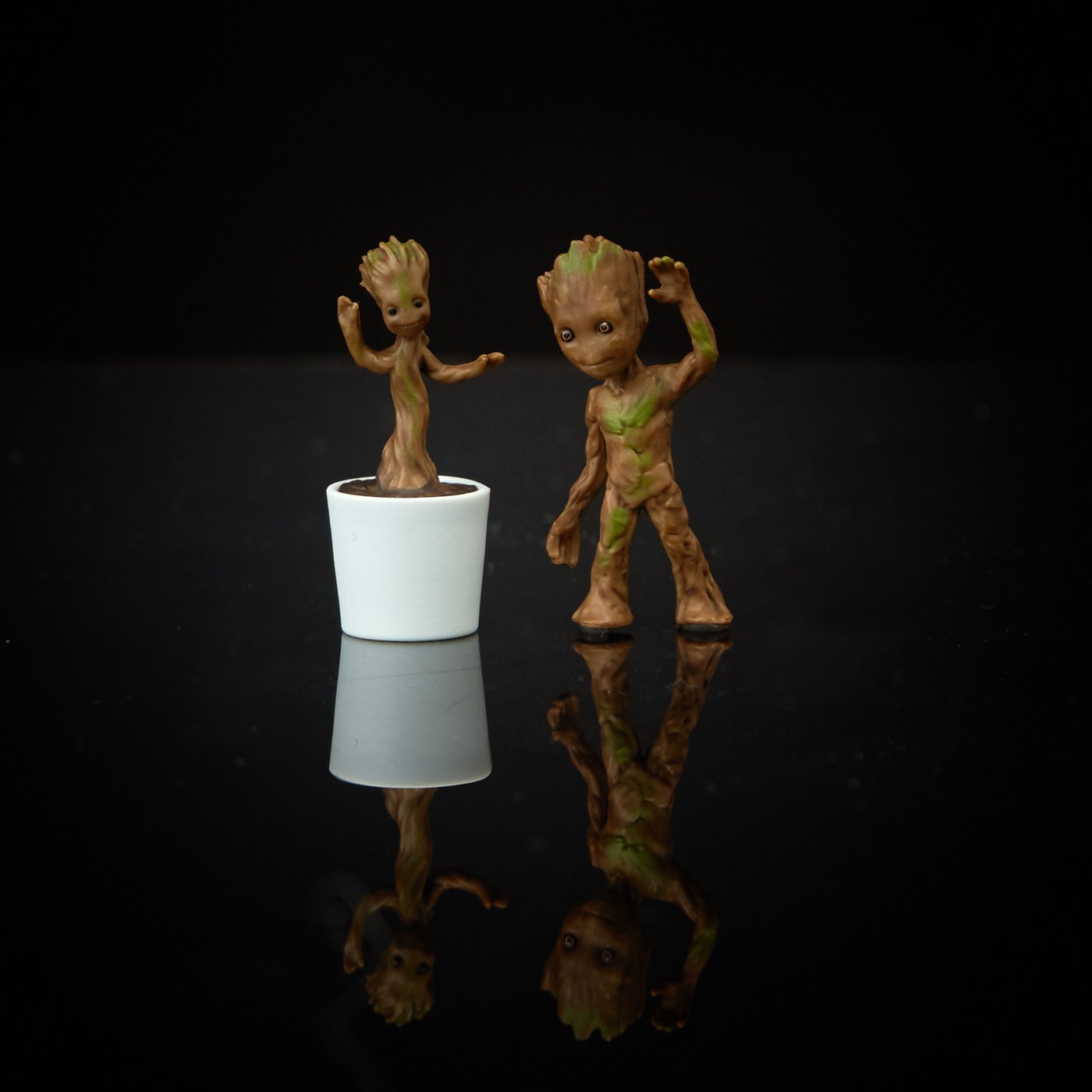 Marvel-Legends-Groot-Evolution-007