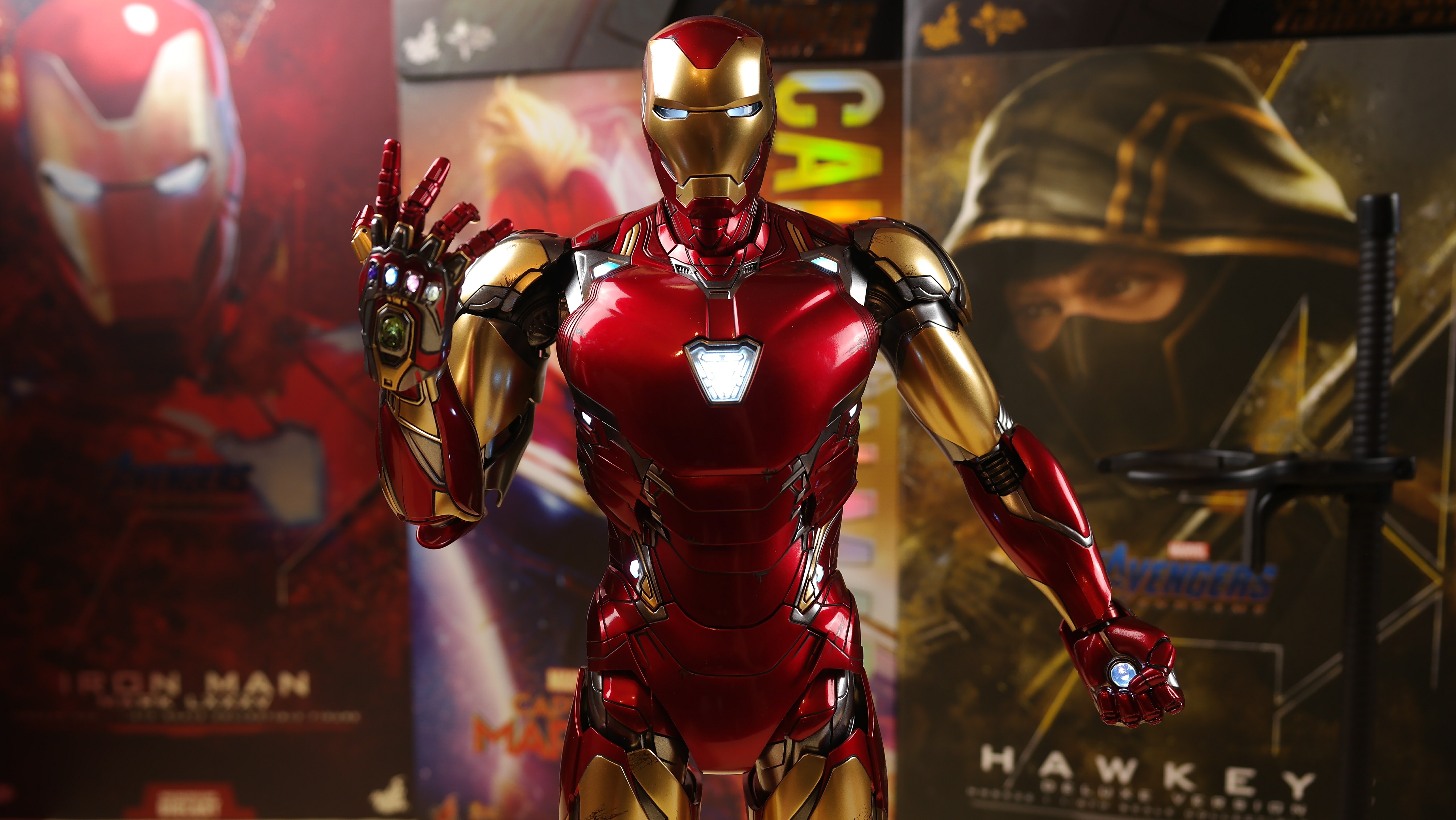 Hot Toys Review | Iron Man MK-LXXXV (Avengers Endgame) - Future of