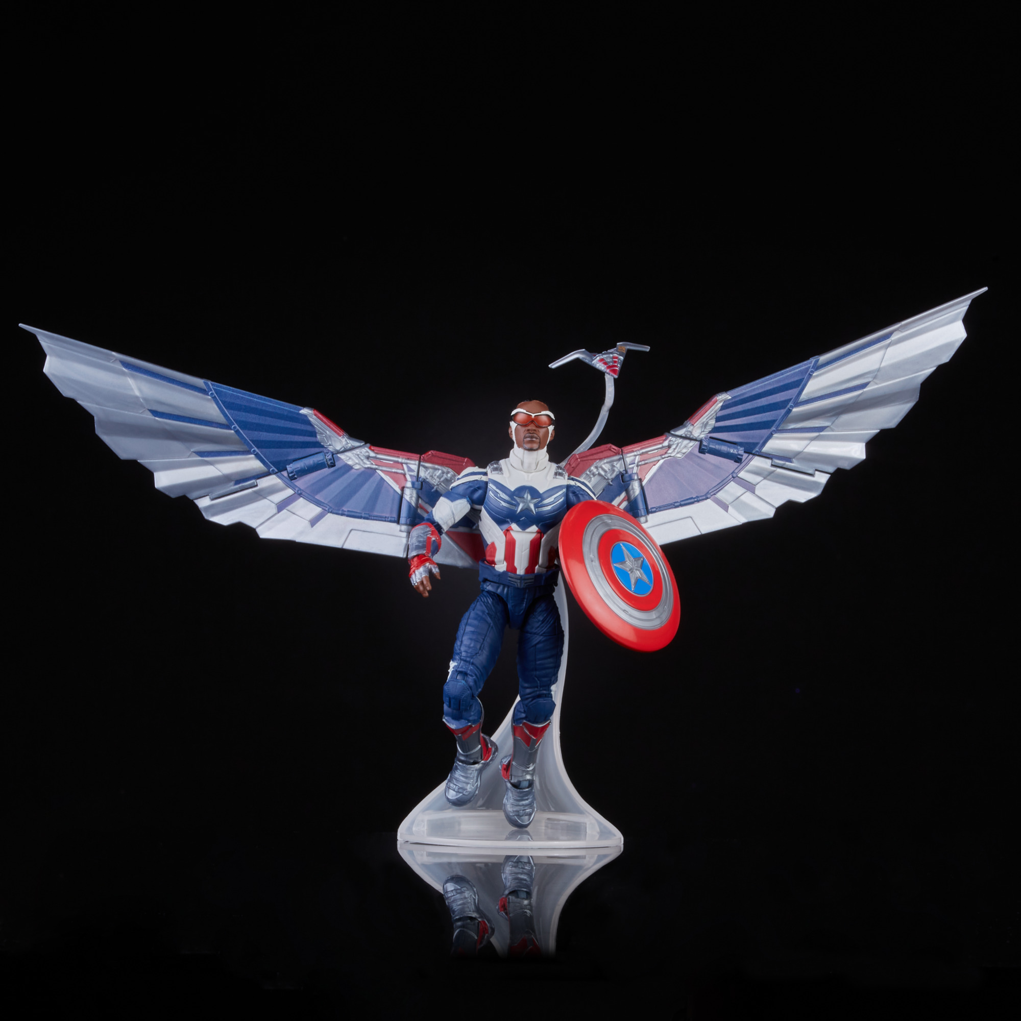 Marvel-Legends-Sam-Captain-America-01