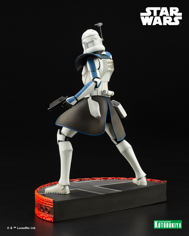 Koto-Captain-Rex-Statue-004