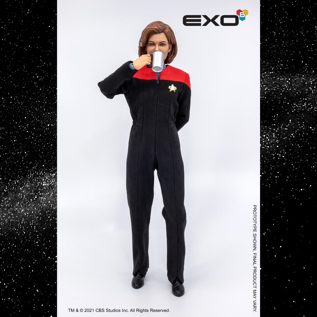 EXO-6-Captain-Janeway-006