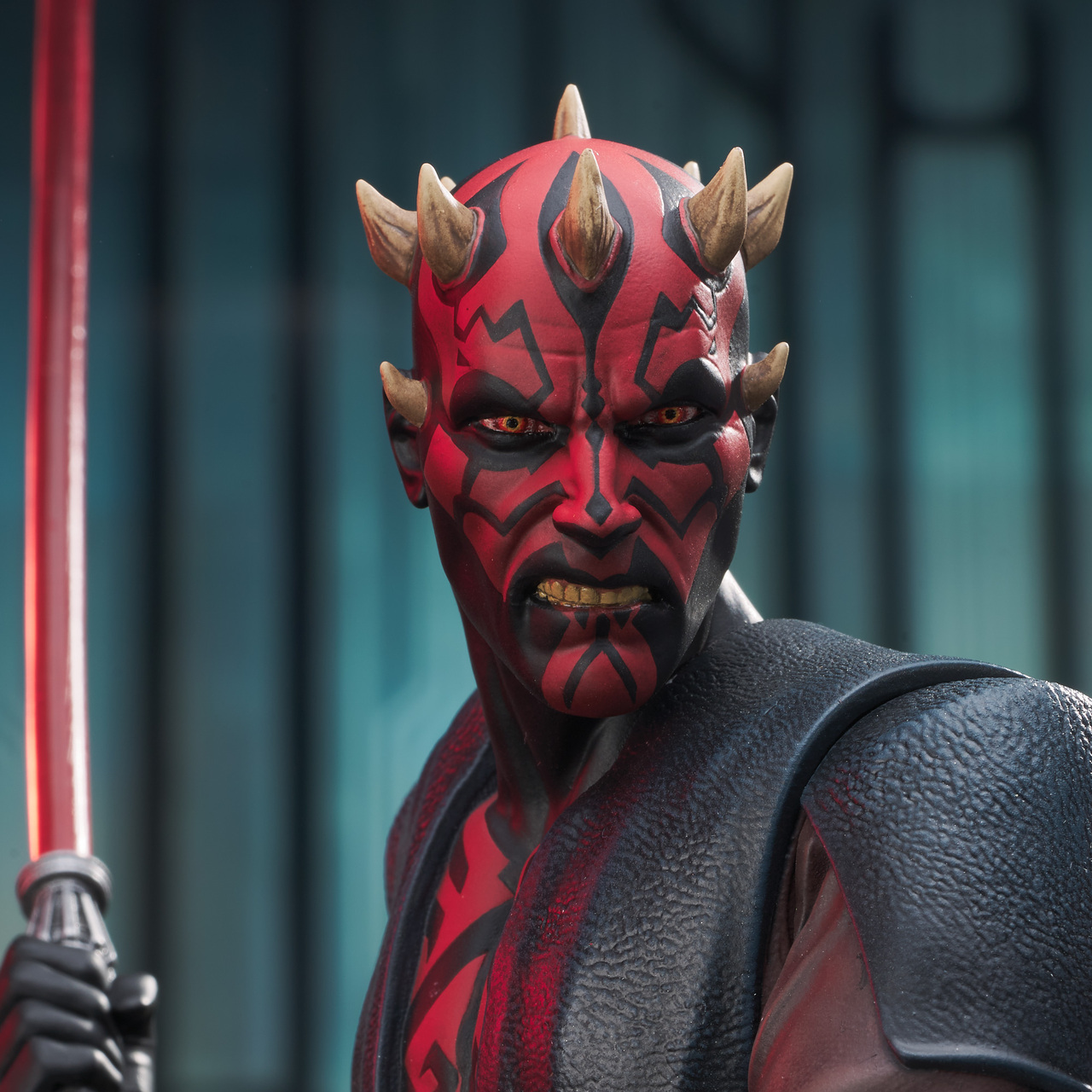 Gentle Giant Darth Maul