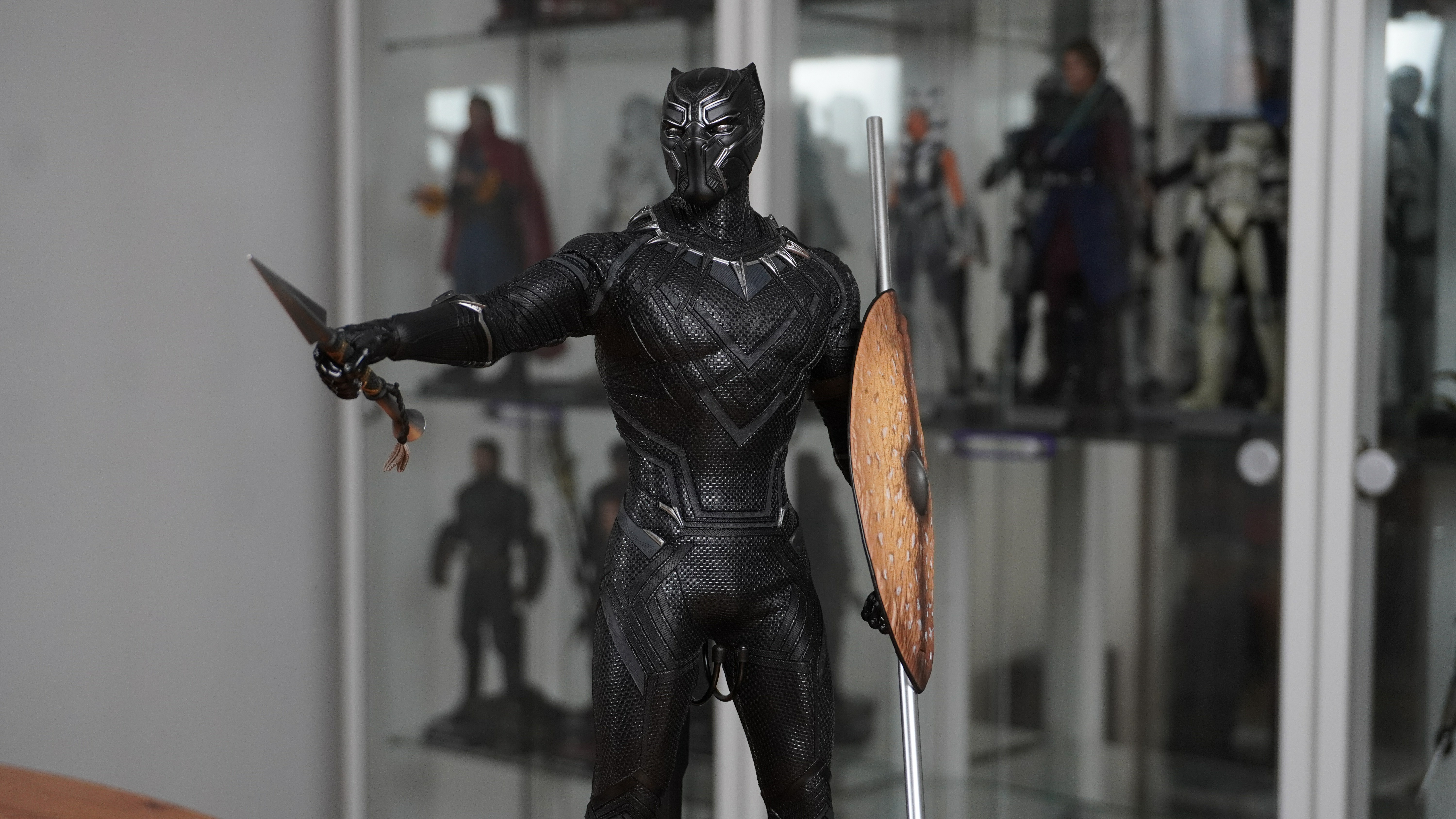 Hot Toys Review | Black Panther (Original Suit) - Future of the Force