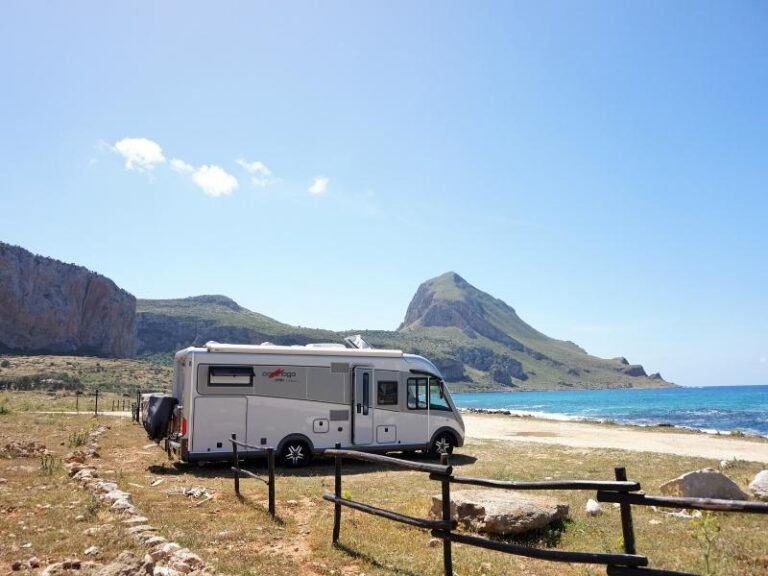 An easy guide to motorhome leisure batteries