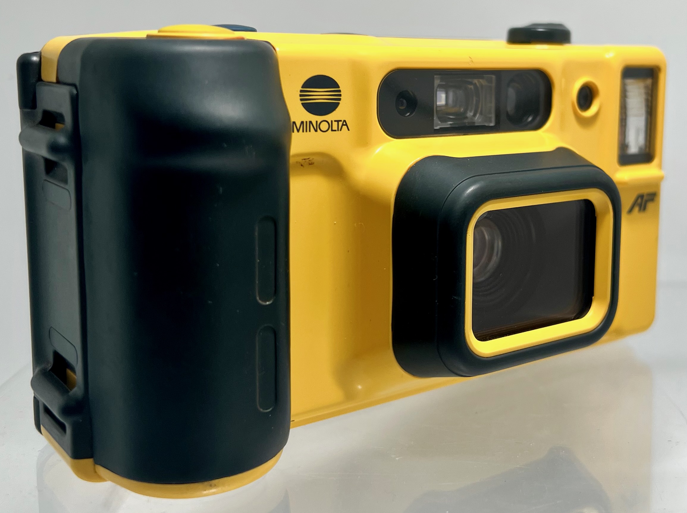 水中カメラミノルタWEATHERMATIC DUAL35 MINOLTA WEATHERMATIC DUAL35 水中撮影 フィルムカメラ