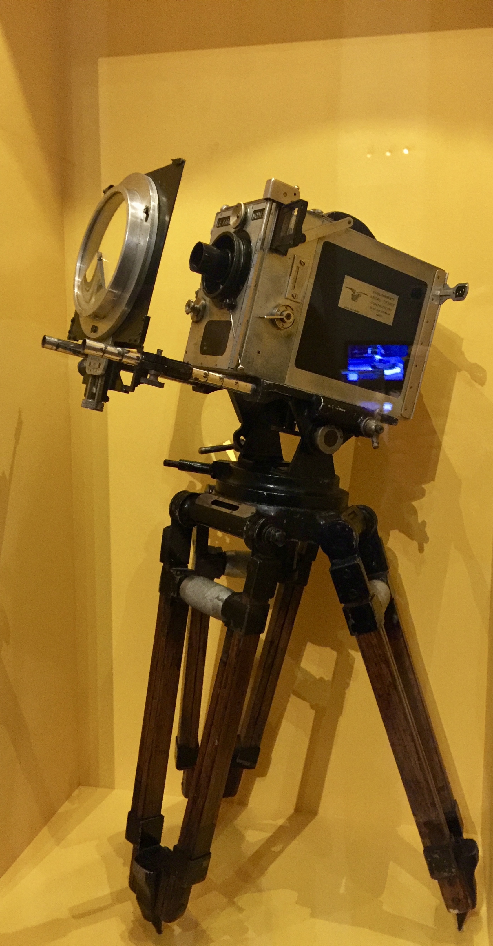 Exposition "Zoom : Angénieux changez d'Optiques" musée d'Art et d'Industrie de Saint-Etienne