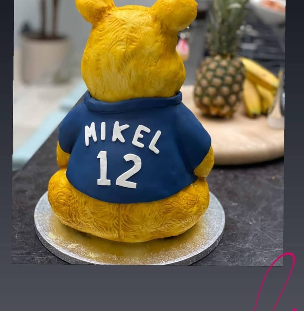 John Mikel Obi celebrates his 33rd birthday with his partner and twin daughters at their home (photos)