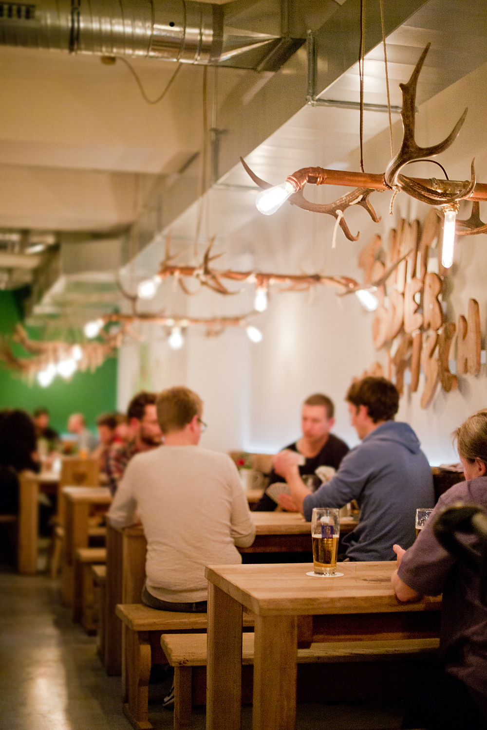 images Trumpf Oder Kritisch Bar München restaurants in munchen trumpf oder kritisch